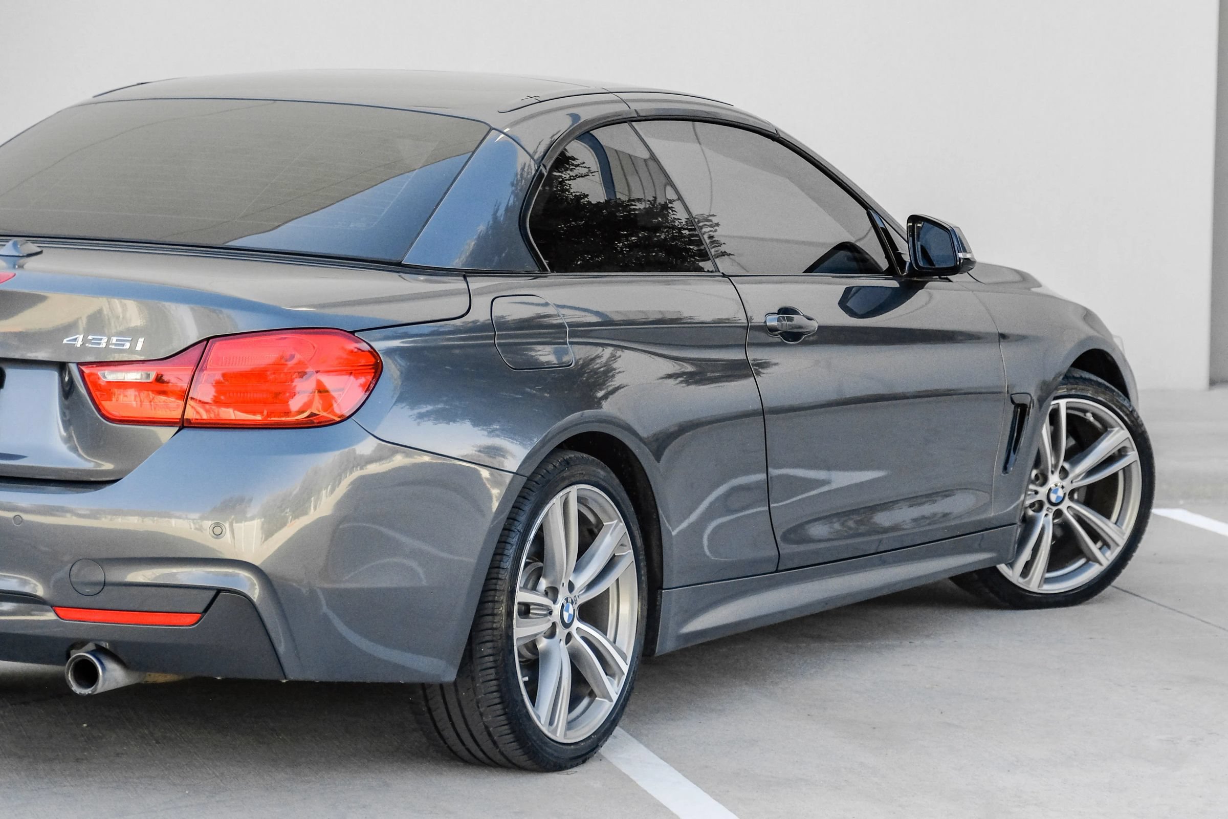 Used 2015 BMW 435i Convertible RWD image 10