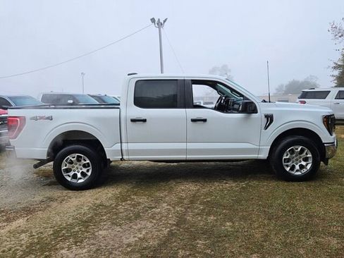 Used 2023 Ford F150 XLT image 9