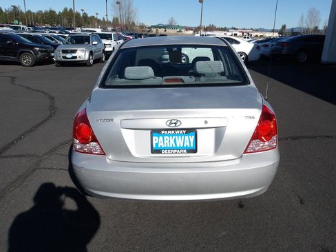 Used 2005 Hyundai Elantra GLS image 4