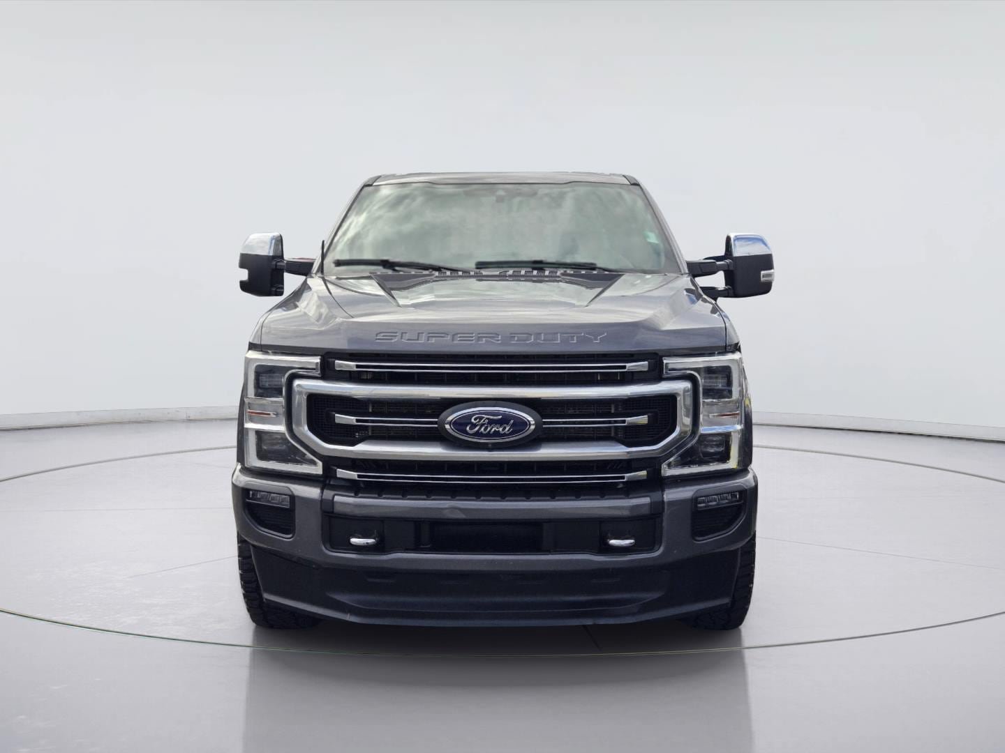 Used 2022 Ford F250 Platinum w/ FX4 Off-Road Package AWD/4WD image 2