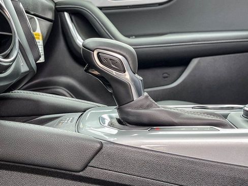 Used 2025 Chevrolet Blazer LT w/ Sound & Technology Package image 22