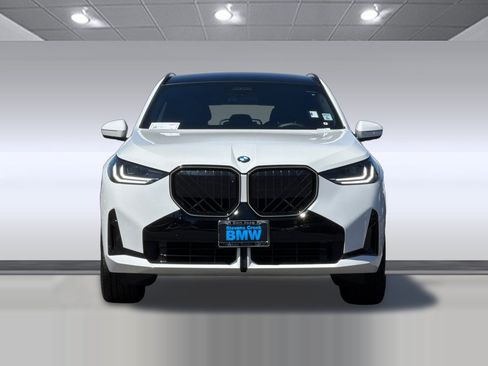 Used 2026 BMW X3 xDrive30i w/ Premium Package AWD/4WD image 6