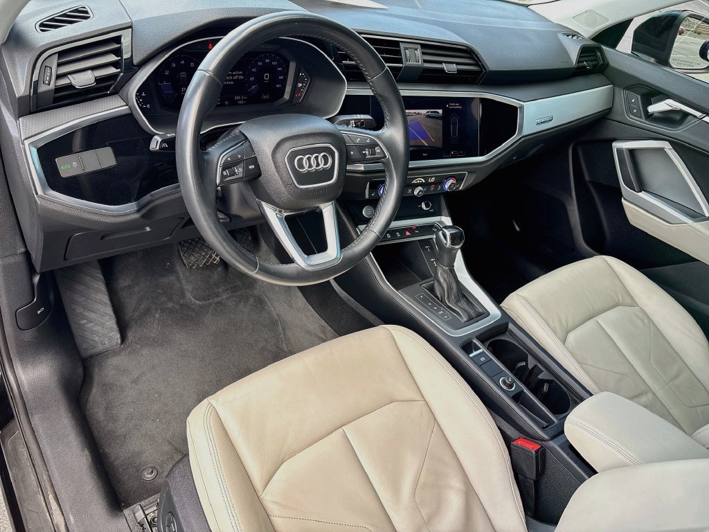 Used 2020 Audi Q3 2.0T Premium AWD/4WD image 9