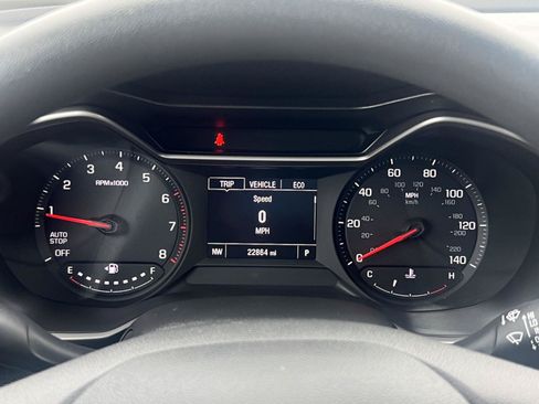 Used 2023 Chevrolet TrailBlazer LS FWD image 17