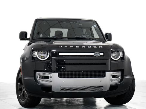 Used 2023 Land Rover Defender 90 S AWD/4WD image 3
