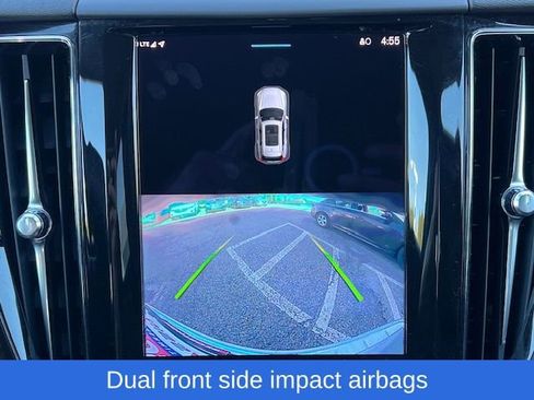 Used 2022 Volvo XC60 B5 Momentum w/ Protection Package Premier image 29