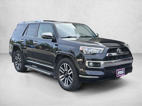 Used 2018 Toyota 4Runner Limited AWD/4WD image 3