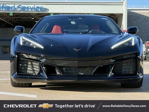 Used 2025 Chevrolet Corvette E-Ray w/ ZER Performance Package AWD/4WD image 3