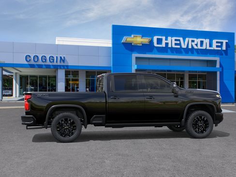 New 2026 Chevrolet Silverado 2500 LTZ w/ LTZ Plus Package AWD/4WD image 5