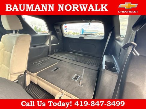 Used 2023 Chevrolet Traverse LS w/ Safety Package FWD image 32