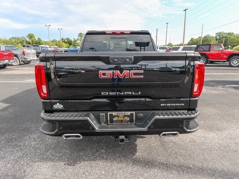 Used 2025 GMC Sierra 1500 Denali w/ Denali Reserve Package AWD/4WD image 8