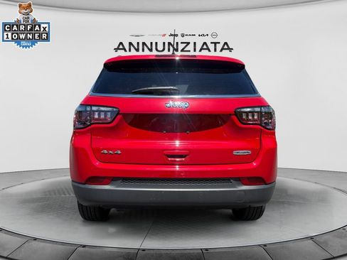 Used 2023 Jeep Compass Latitude AWD/4WD image 4