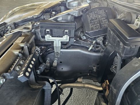 Used 2004 Acura NSX T image 18