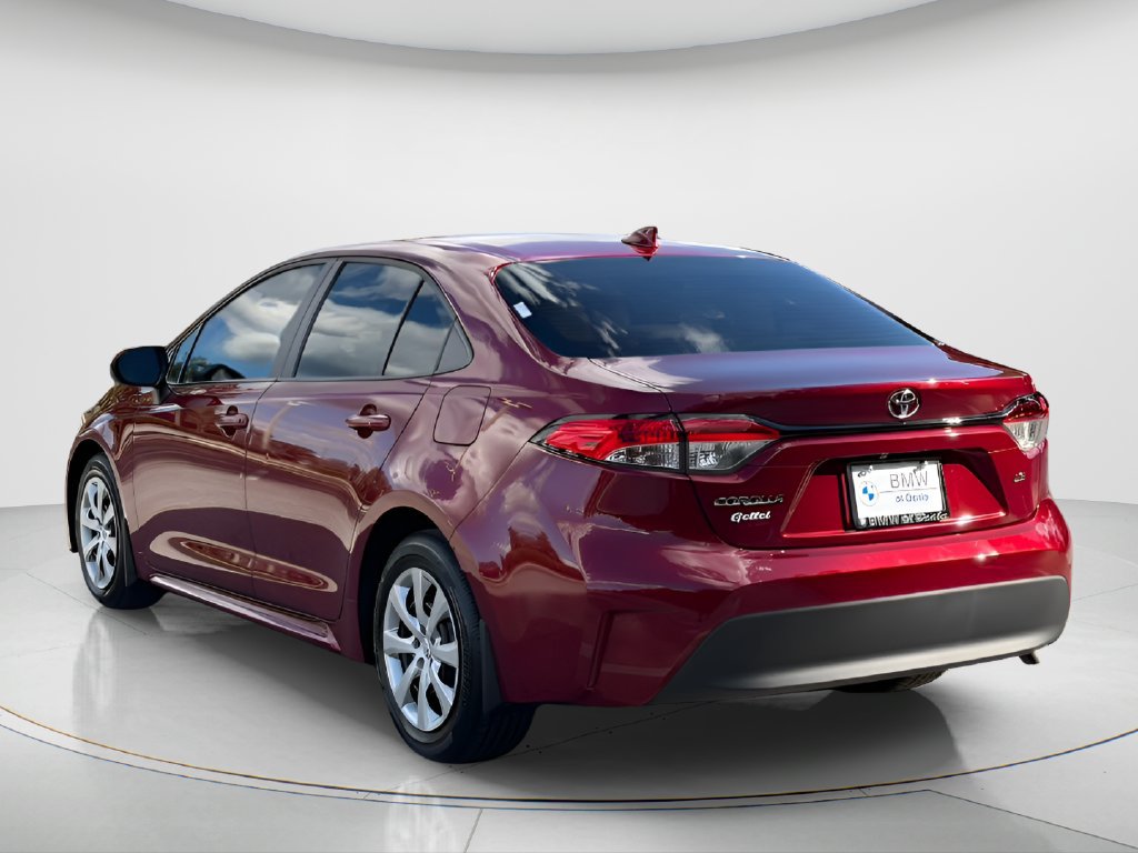 Used 2025 Toyota Corolla LE FWD image 3