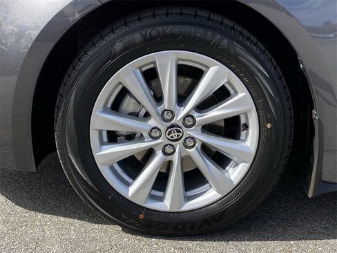 Certified 2025 Toyota Corolla SE image 12