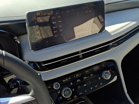 New 2026 INFINITI QX60 Luxe w/ Cargo Package image 7