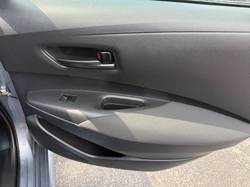 Used 2024 Toyota Corolla LE FWD image 20