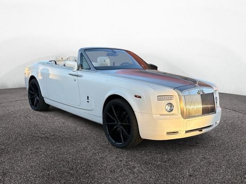 Used 2009 Rolls-Royce Phantom Drophead Coupe image 2