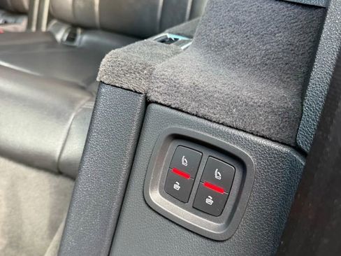 Used 2017 Audi Q7 3.0T Premium Plus image 13