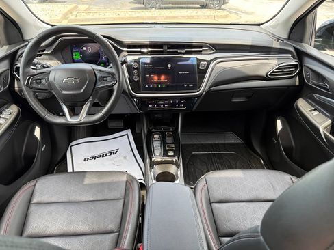 Used 2023 Chevrolet Bolt EUV Premier w/ Sun & Sound Package FWD image 18