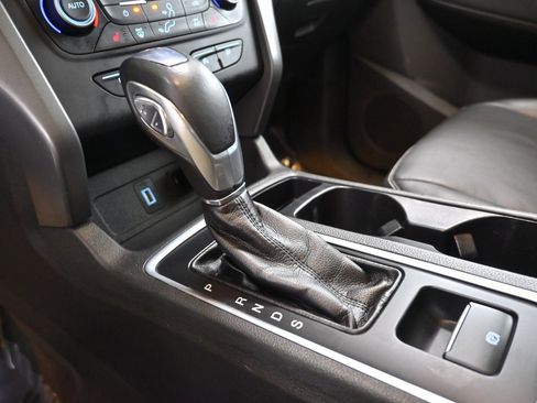 Used 2018 Ford Escape SEL w/ Ford Safe & Smart Package image 23