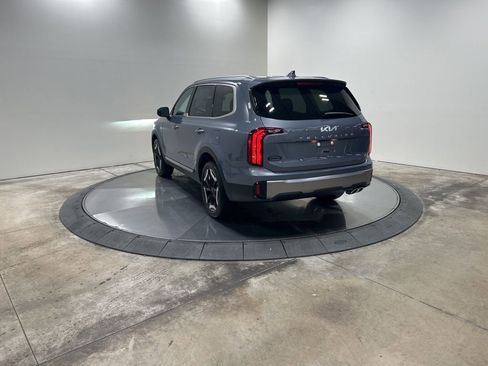 New 2025 Kia Telluride S image 7