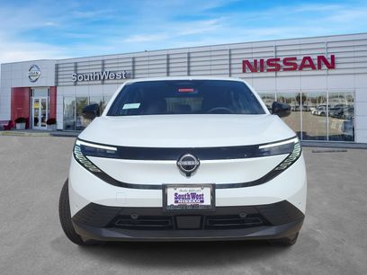 New 2026 Nissan Leaf SV+ w/ Floor Mat Package (SV+)
