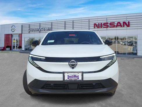 New 2026 Nissan Leaf SV+ FWD image 2