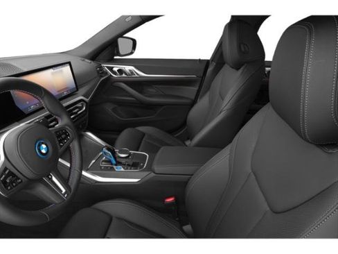 Used 2023 BMW i4 eDrive35 RWD image 12