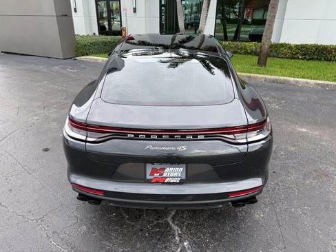Used 2022 Porsche Panamera 4S image 16