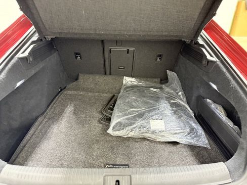 Used 2023 Volkswagen Arteon SEL Premium image 34