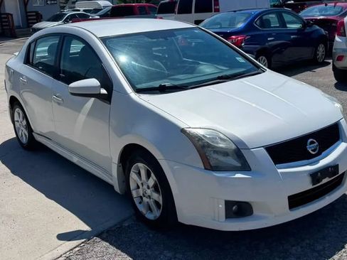 Used 2012 Nissan Sentra 2.0 SR w/ Convenience Pkg FWD image 7