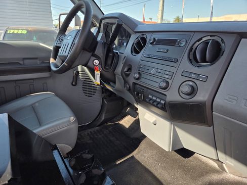 Used 2013 Ford F250 XL RWD image 11