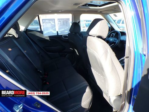 Used 2024 Hyundai Venue SEL image 21