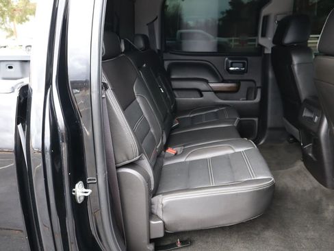 Used 2017 GMC Sierra 2500 Denali w/ Duramax Plus Package image 21