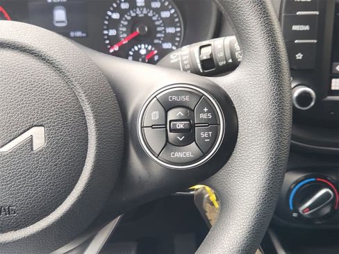 Used 2022 Kia Soul LX w/ Technology Package image 24