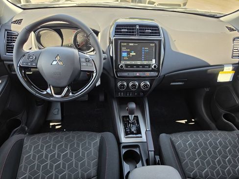 New 2026 Mitsubishi Outlander Sport LE AWD/4WD image 7