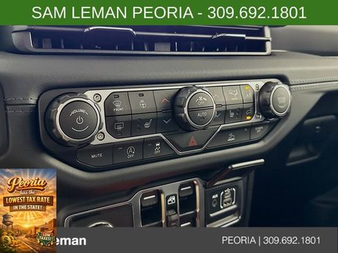 New 2025 Jeep Gladiator Sport image 15