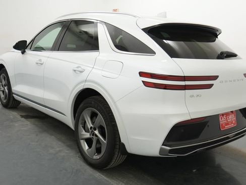 New 2026 Genesis GV70 2.5T AWD/4WD image 6