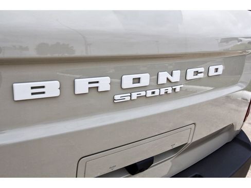 Used 2024 Ford Bronco Sport Outer Banks AWD/4WD image 28