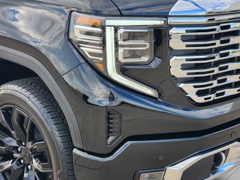 Used 2026 GMC Sierra 1500 Denali w/ Denali Reserve Package AWD/4WD image 30