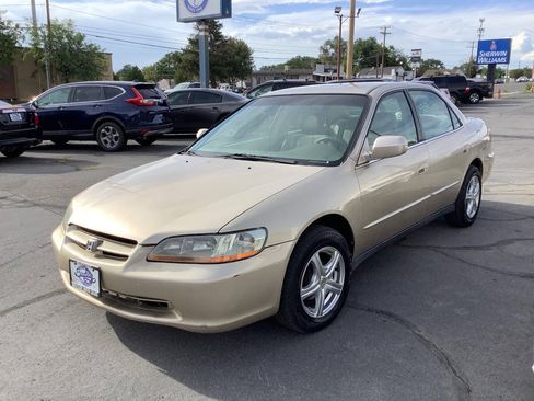 Used 2000 Honda Accord SE image 6