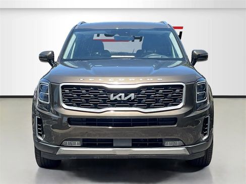 Used 2022 Kia Telluride SX w/ SX Prestige Package image 2