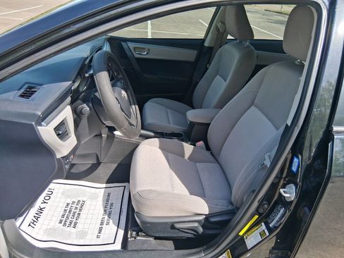 Used 2014 Toyota Corolla LE FWD image 12