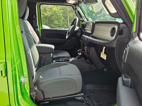 New 2025 Jeep Wrangler Willys image 15