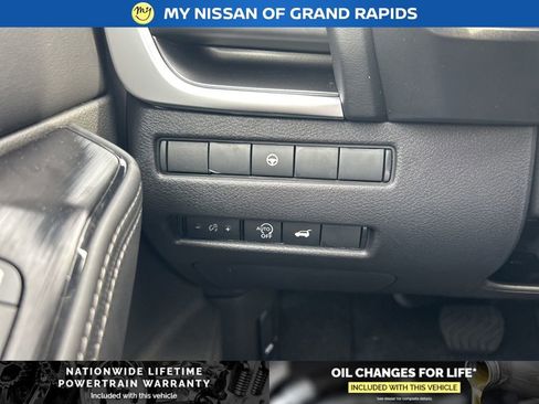 New 2026 Nissan Rogue SV w/ Cold Weather Package AWD/4WD image 14