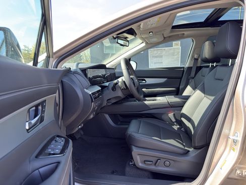 New 2026 Nissan Murano SL AWD/4WD image 12