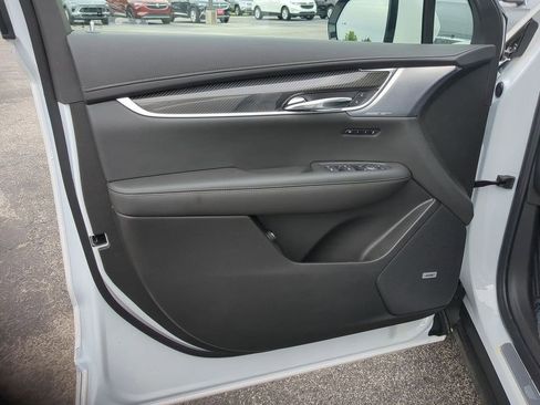 New 2024 Cadillac XT6 Sport w/ Technology Package image 23