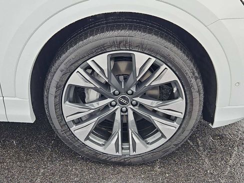 New 2026 Audi Q8 Premium Plus image 4