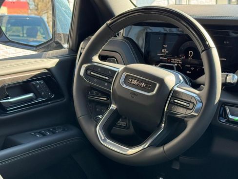 New 2026 GMC Yukon XL Elevation w/ Elevation Premium Package AWD/4WD image 9